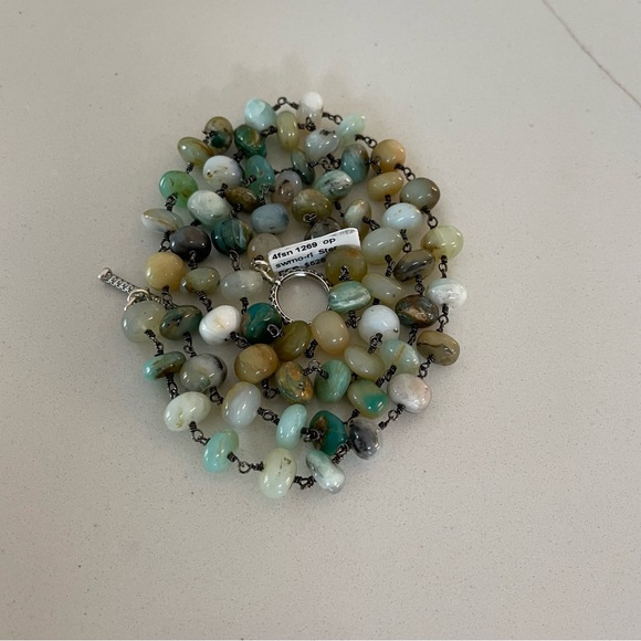 One of a kind Peruvian Opal Beaded 37” necklace with toggle clasp. - Picture 10 of 13